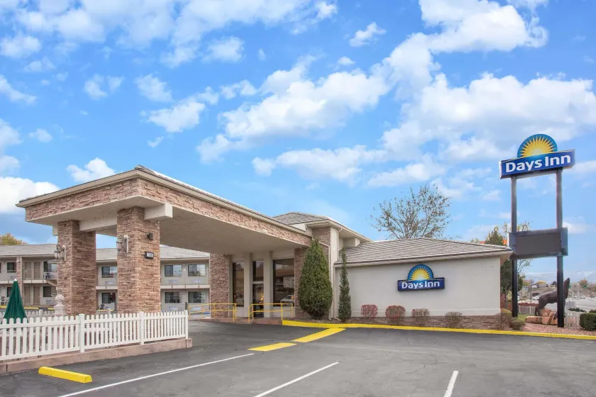Days Inn by Wyndham Grand Junction - Image 1