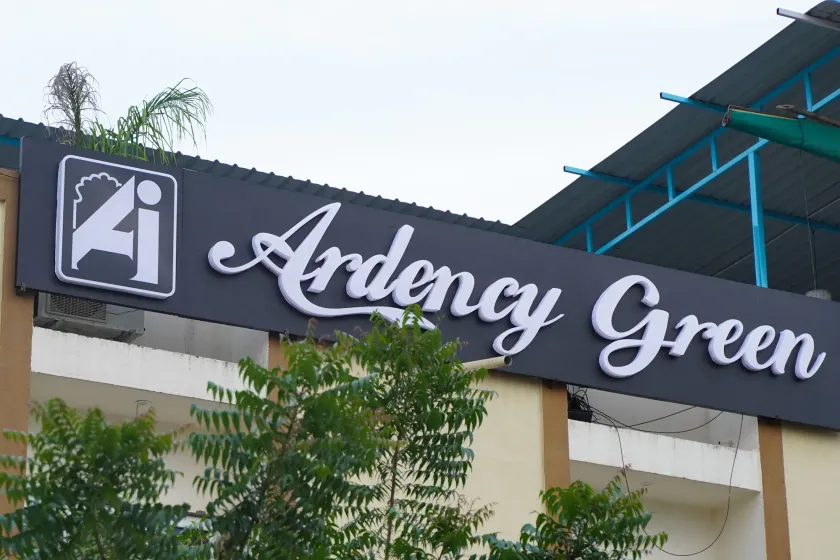 Hotel Ardency Green - Image 1