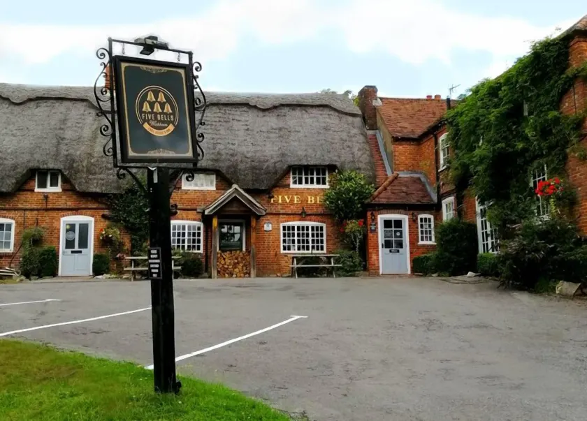 Five Bells Wickham - Image 1