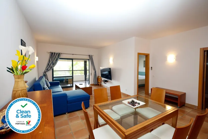 B39 - Marina Hill Apartment - Image 1