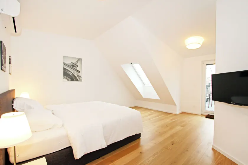 Christiano Apartments Hauptbahnhof | contactless check-in - Image 1