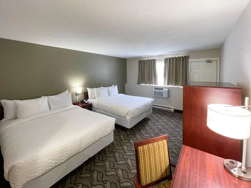 Rodeway Inn - Image 1