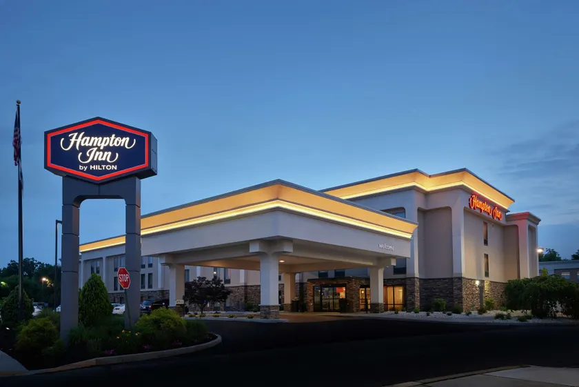 Hampton Inn Hanover - Image 1