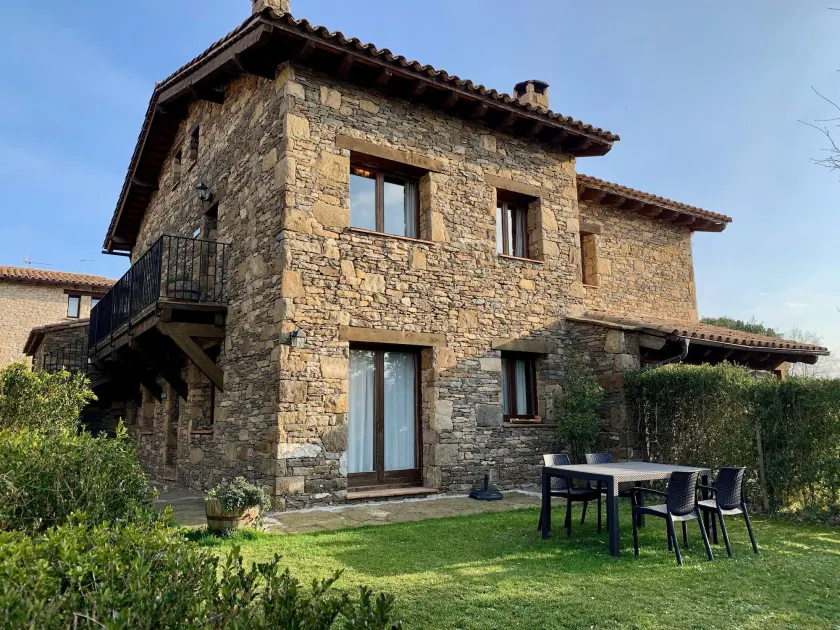 Apartaments Alzina - Image 1