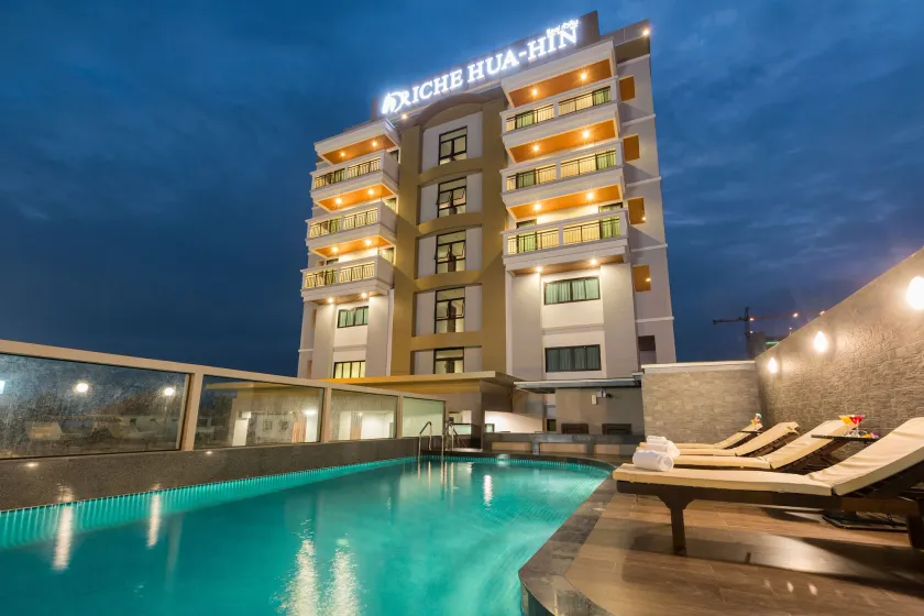 Riche Hua Hin Hotel - Image 1