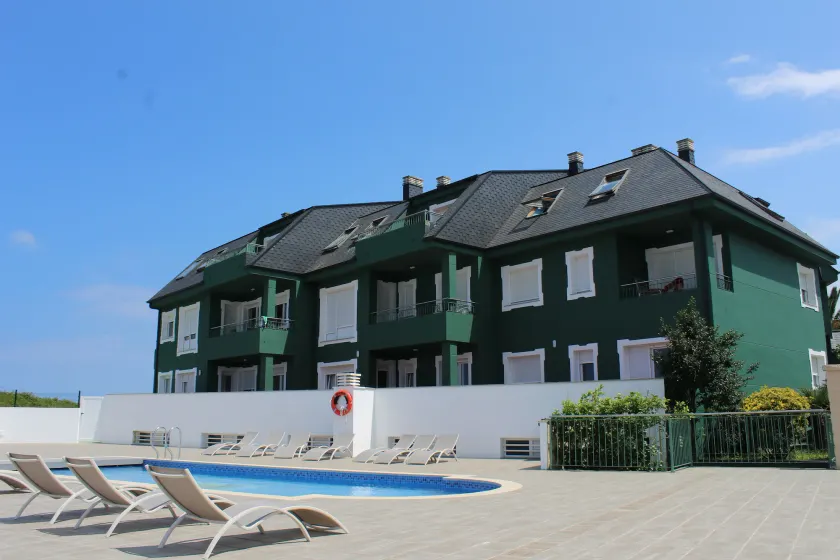 Apartamentos Los Gemelos - Image 1