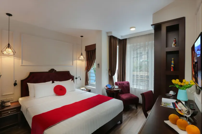 Hanoi La Vision Hotel - Image 1