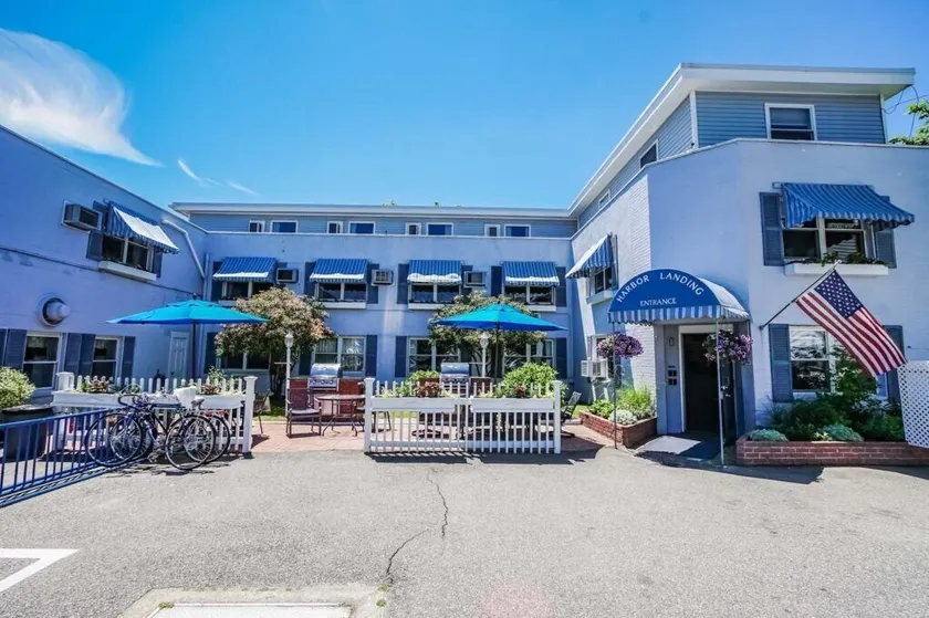 Harbor Landing Resort - Image 1