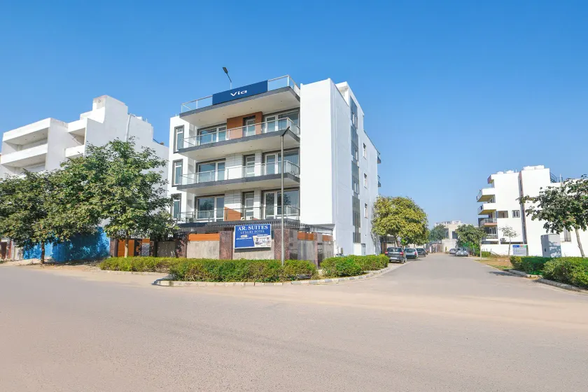 Via AR Suites - Image 1