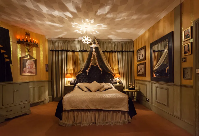 Hotel Pelirocco - Image 1