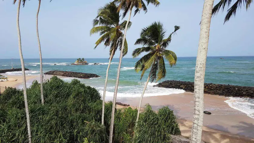 White Sand Villa Hikkaduwa - Image 1