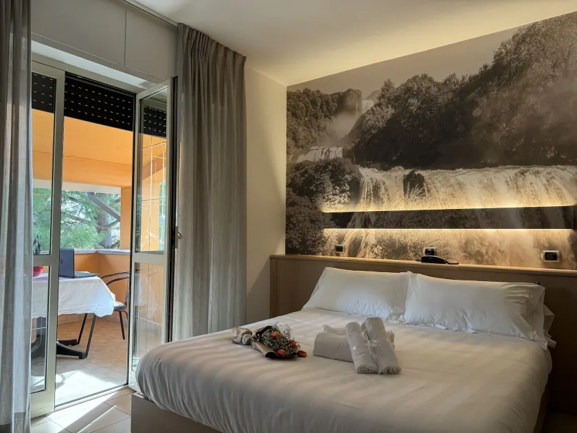 Hotel Cladan - Image 1
