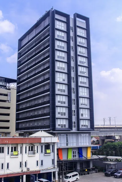 Amaris Hotel Kalimalang - Image 1
