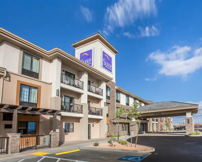 Sleep Inn & Suites Page at Lake Powell - Image 1