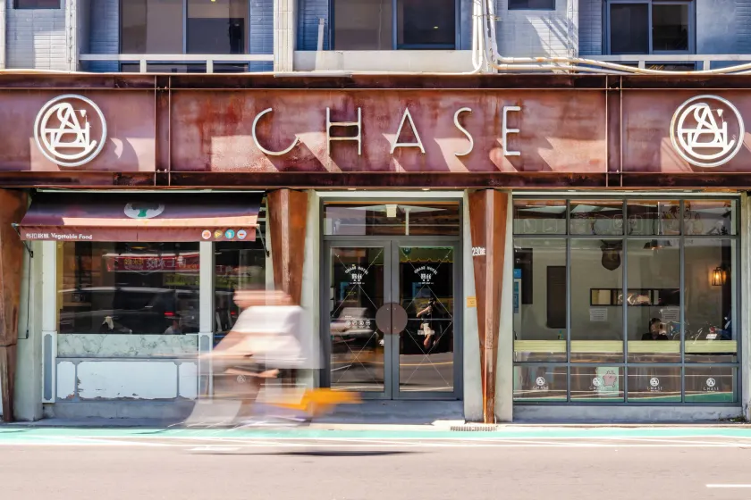 CHASE Hotel - Image 1