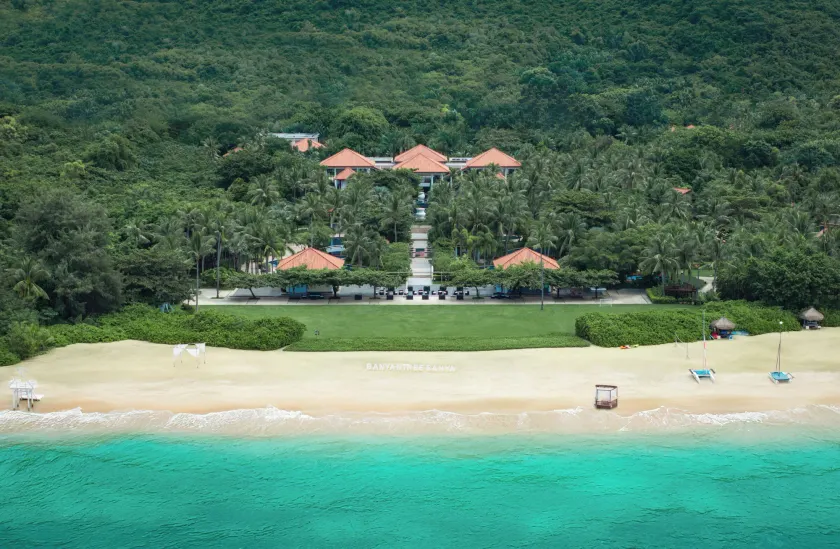 Banyan Tree Sanya - Image 1