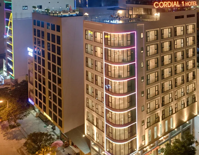 Cordial Beach Hotel Da Nang - Image 1