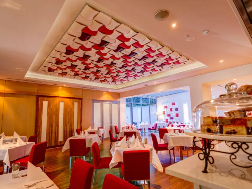 Mantra Charles Hotel - Image 1
