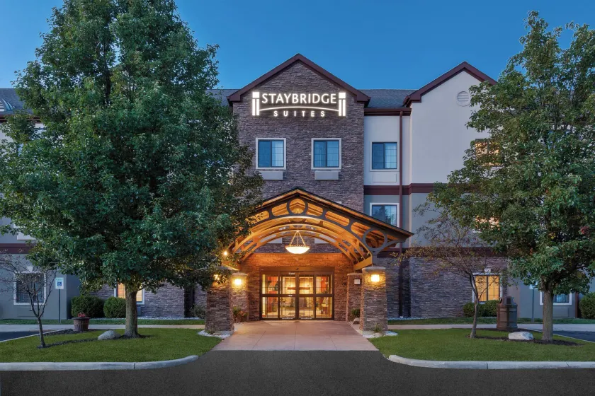 Staybridge Suites Kalamazoo by IHG - Image 1