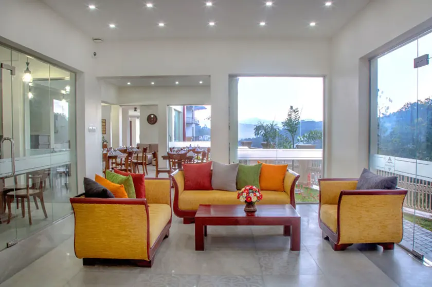 Hotel Cassendra - Image 1