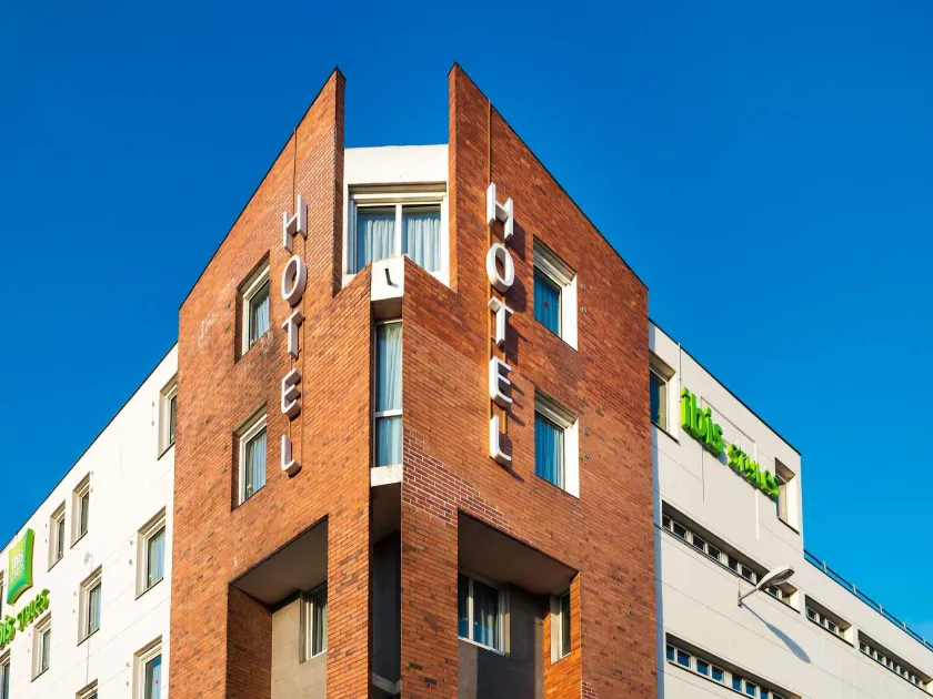 ibis Styles Reims Centre Cathédrale - Image 1