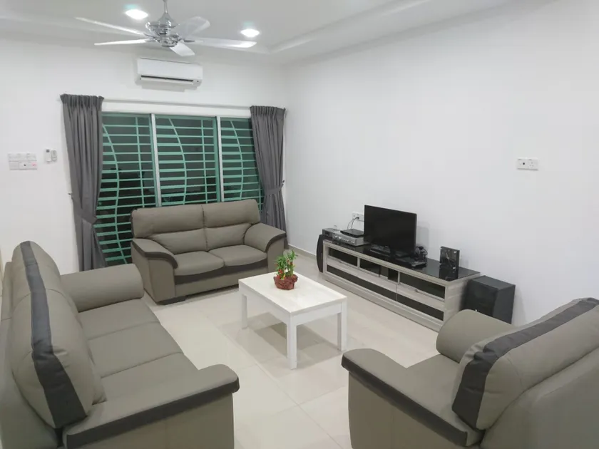 Comfortable Homestay Raub - Image 1