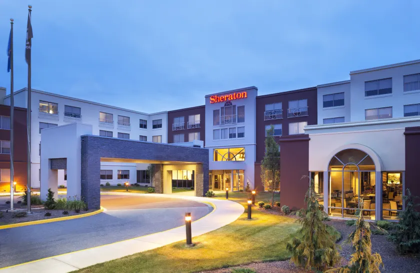 Sheraton Hartford South - Image 1