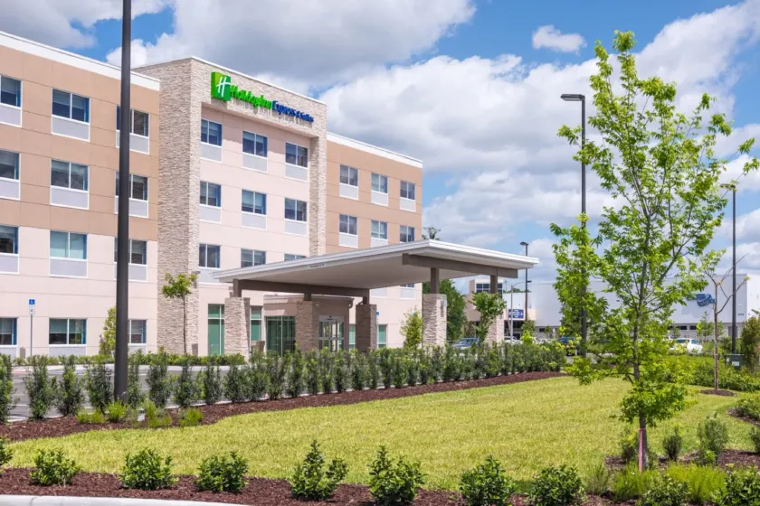 Holiday Inn Express & Suites - Tampa North - Wesley Chapel by IHG - Image 1