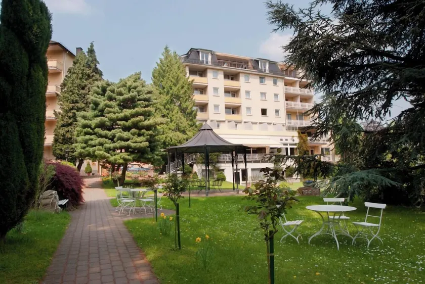 Parkhotel am Taunus - Image 1