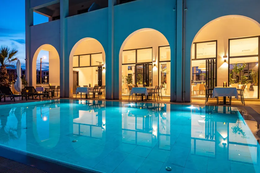 Miramare Hotel - Image 1