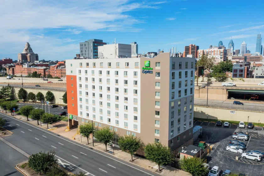 Holiday Inn Express Philadelphia Penn's Landing by IHG - Image 1
