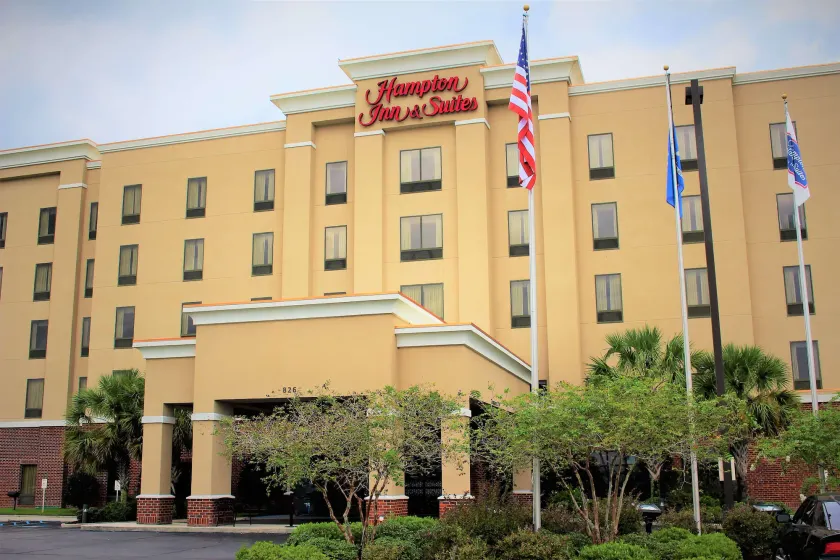 Hampton Inn & Suites Thibodaux - Image 1