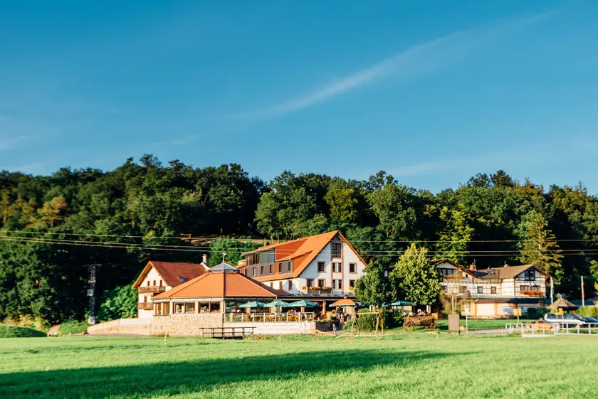 Erlebnishotel "Zur Schiffsmühle" GmbH - Image 1