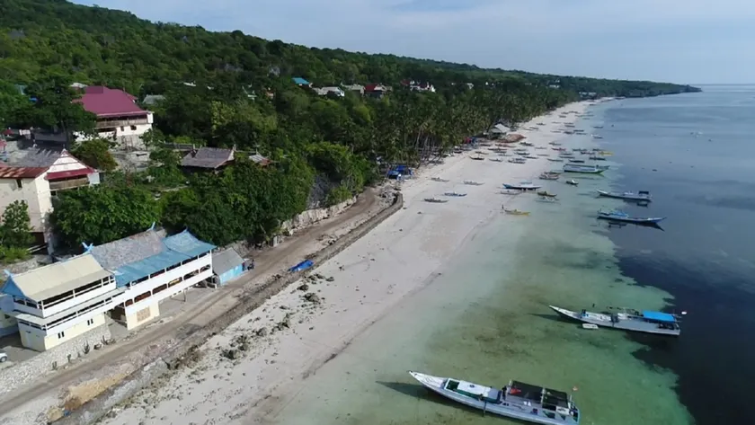 Phinisi Hostel Bira - Image 1