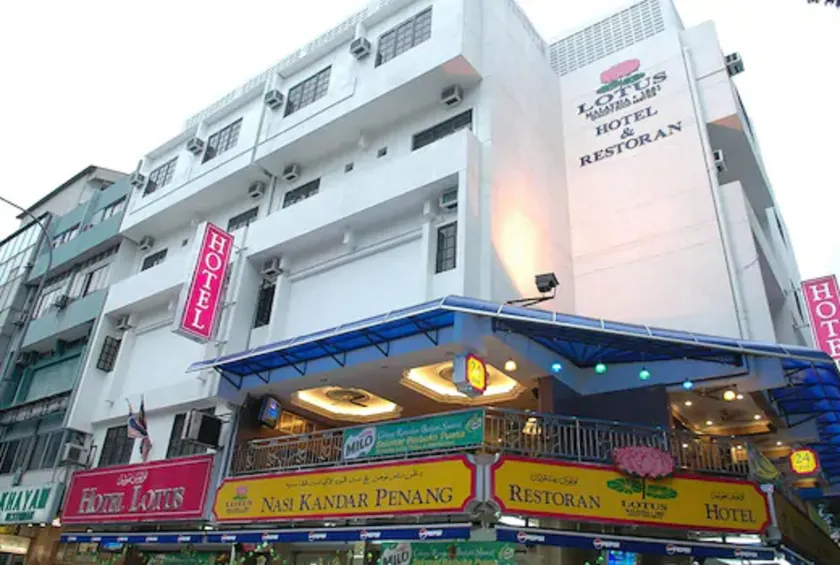 Lotus Family Hotel, Medan Tuanku - Image 1