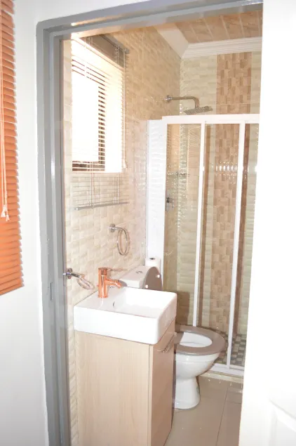 Emirates Garden Lodge - Image 1