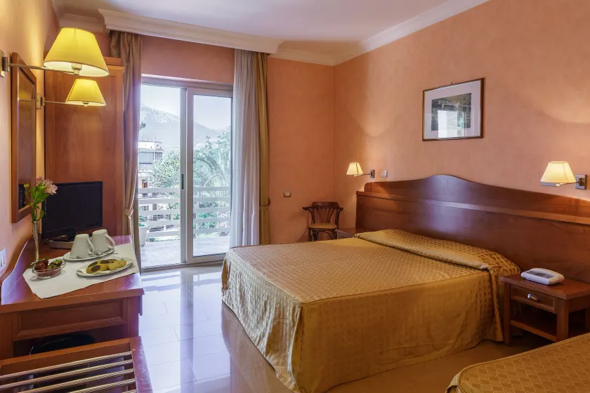Hotel Conchiglia d'Oro - Image 1