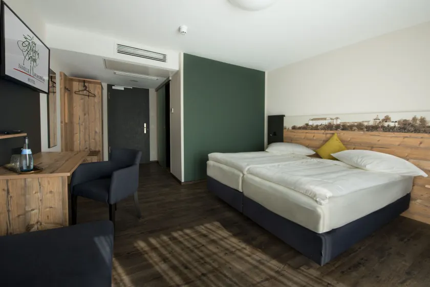 Hotel Zum Grünen Baum - Image 1