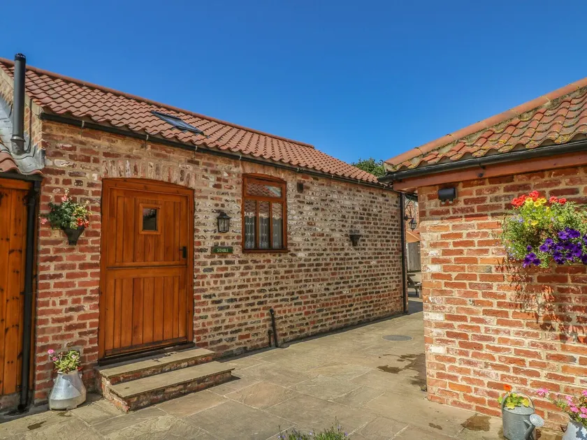 Stable Cottage - Image 1
