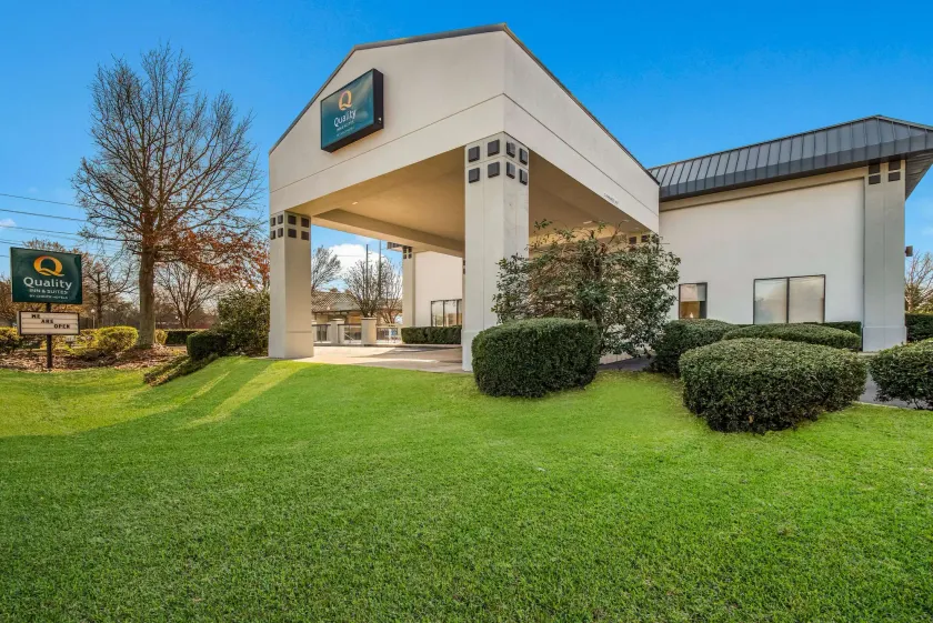 Quality Inn & Suites Aiken South - Image 1