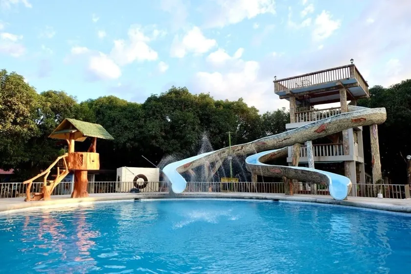 Casa Virginia Resort - Image 1