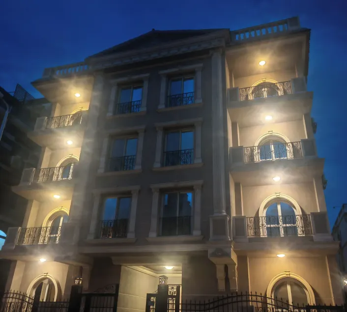 Roadhouse New Cairo Residence - Image 1