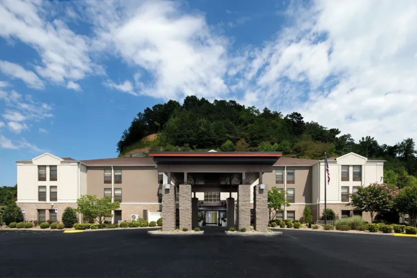 Holiday Inn Express Middlesboro by IHG - Image 1