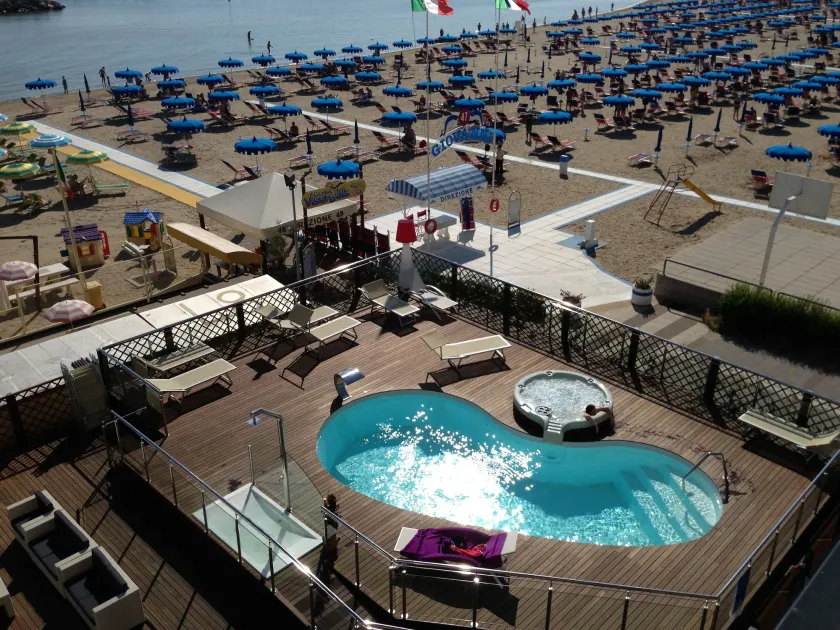 Hotel Baia - Image 1