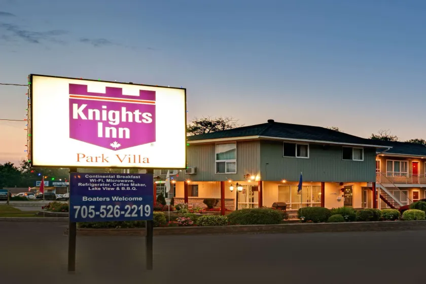 Knights Inn - Park Villa Motel, Midland - Image 1