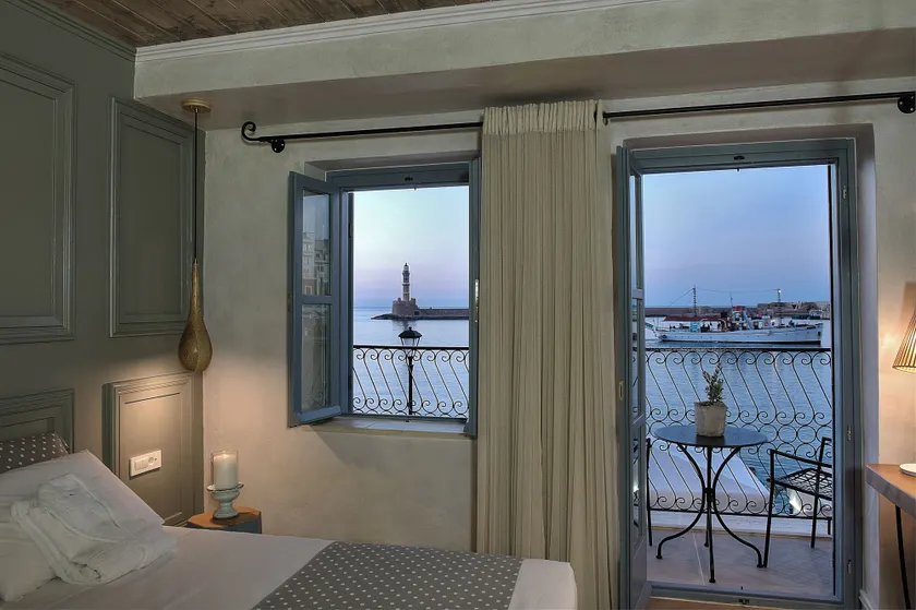 Elia Zampeliou Hotel - Image 1