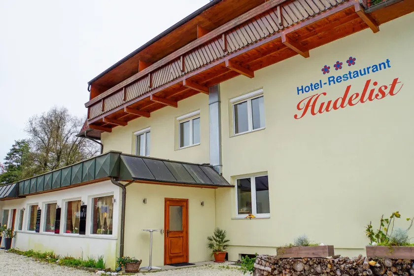 Hotel Hudelist - Image 1