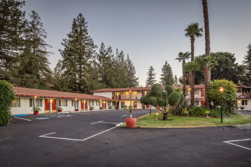 The Palo Alto Inn - Image 1