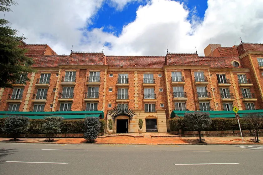 Hotel Windsor House Inn By GEH Suites - Image 1