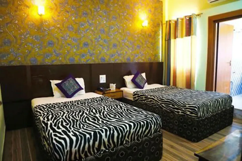 Hotel Citymax International - Image 1